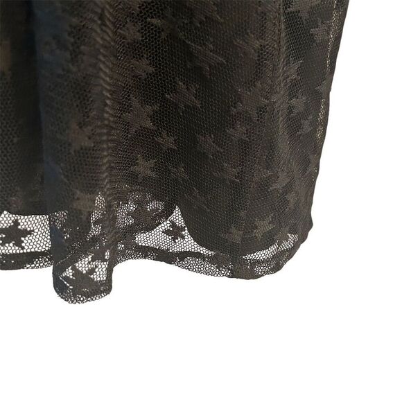 Torrid Plus Size 4 Black Star Mesh Overlay Blouse Short Sleeve Casual - Picture 8 of 12